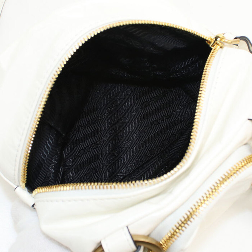 PRADA Bag - Picture 3 of 7